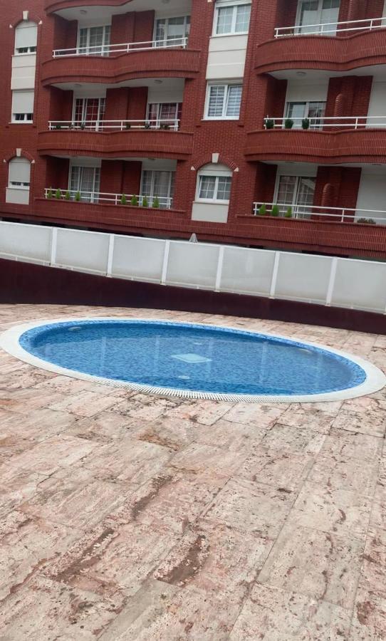 Castro Holidays - Centrico Piscina Urbanizacion Garaje Gratis Castro Urdiales Exteriör bild
