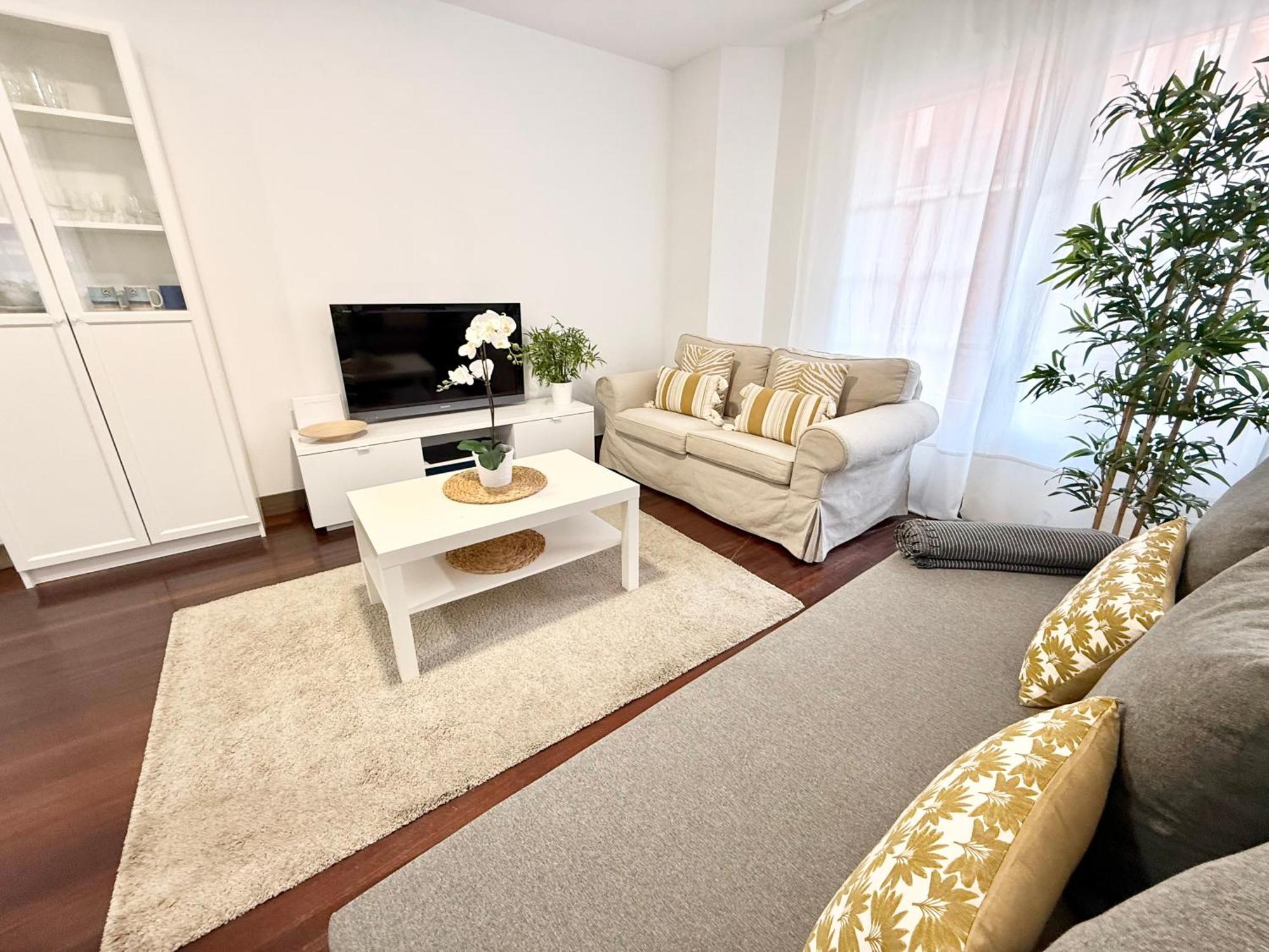 Castro Holidays - Centrico Piscina Urbanizacion Garaje Gratis Castro Urdiales Exteriör bild