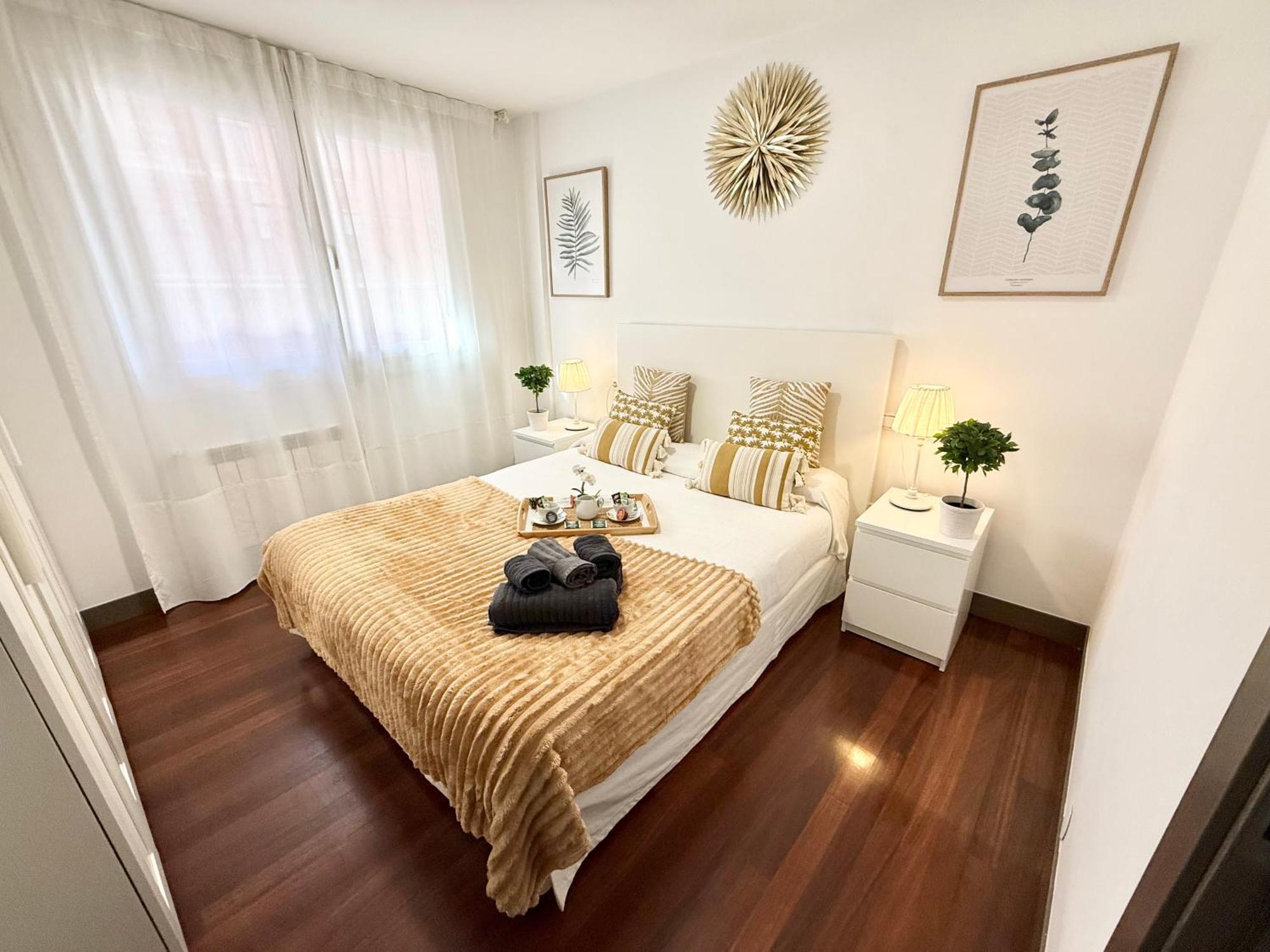 Castro Holidays - Centrico Piscina Urbanizacion Garaje Gratis Castro Urdiales Exteriör bild